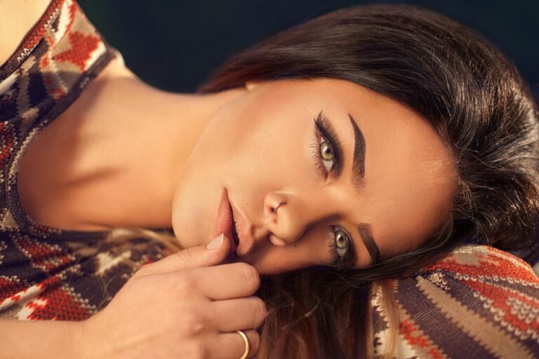 Autumn Makeup Looks UK: Trending Styles & Beauty Ideas autumn makeup looks UK