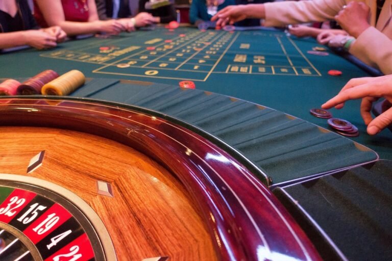 play roulette online free